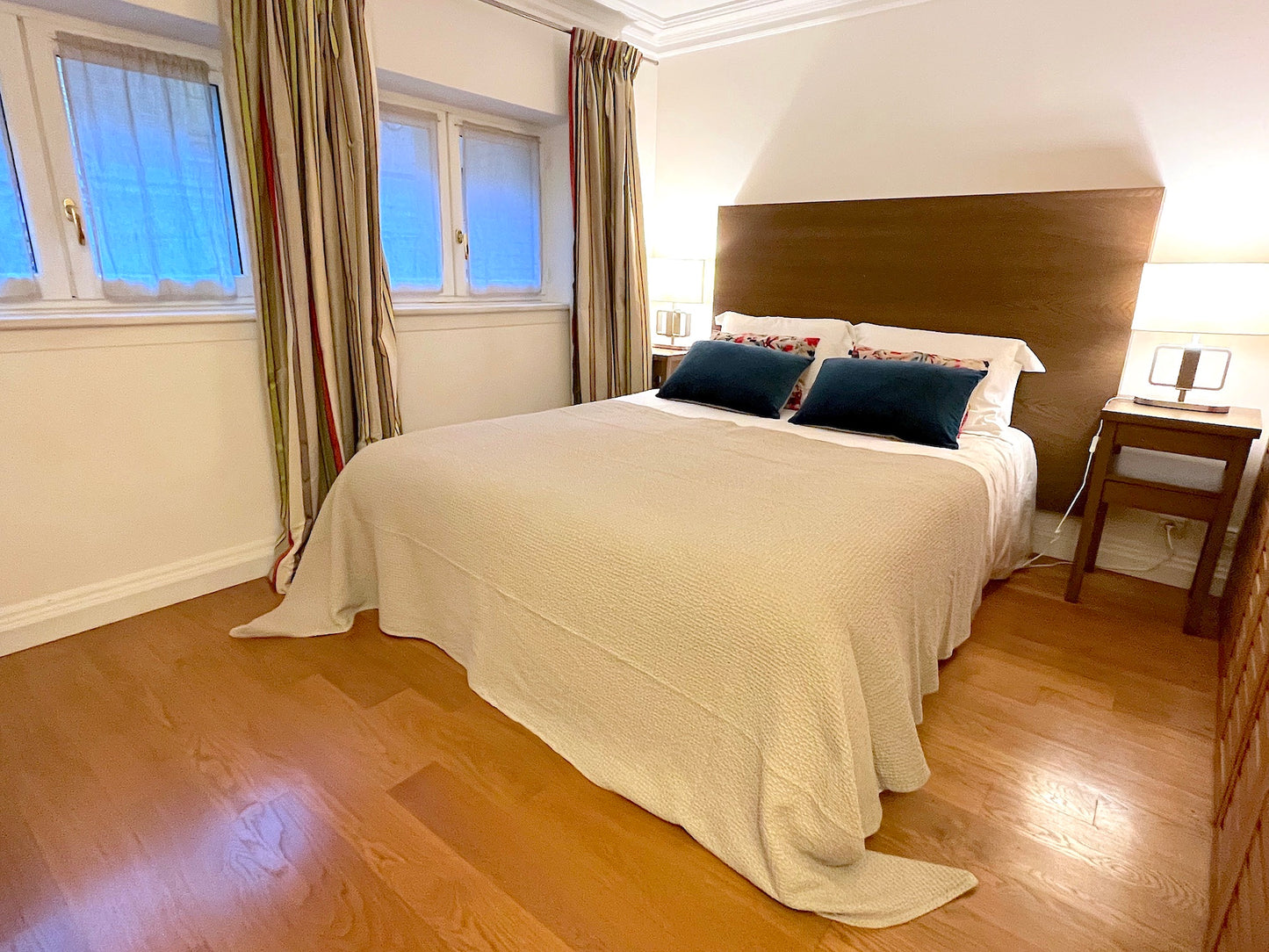 The Pierre Charron apartment