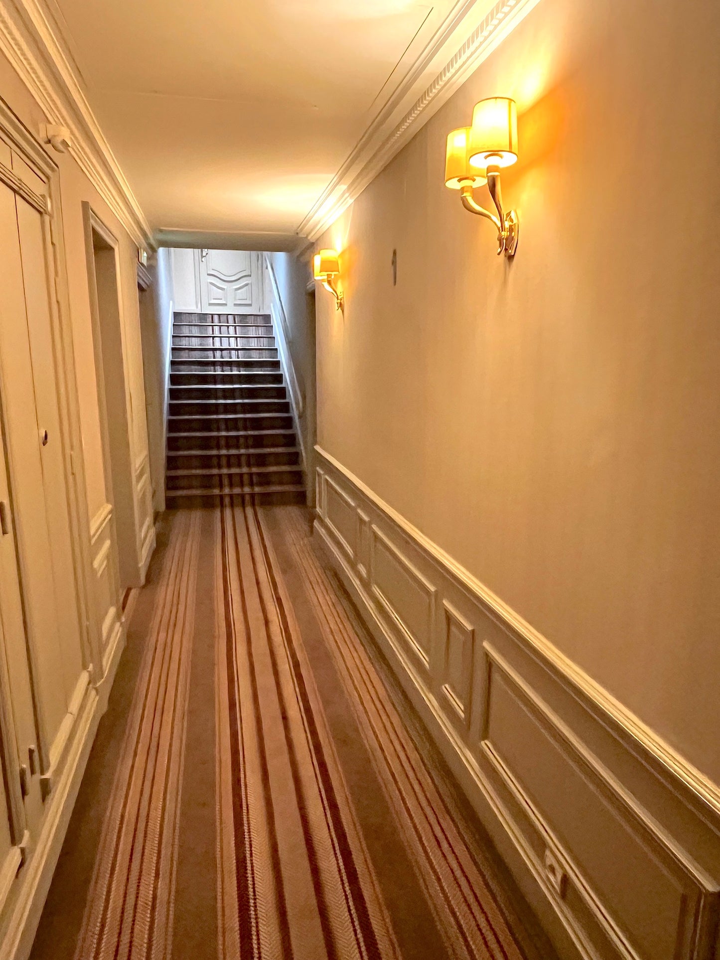 The Pierre Charron apartment