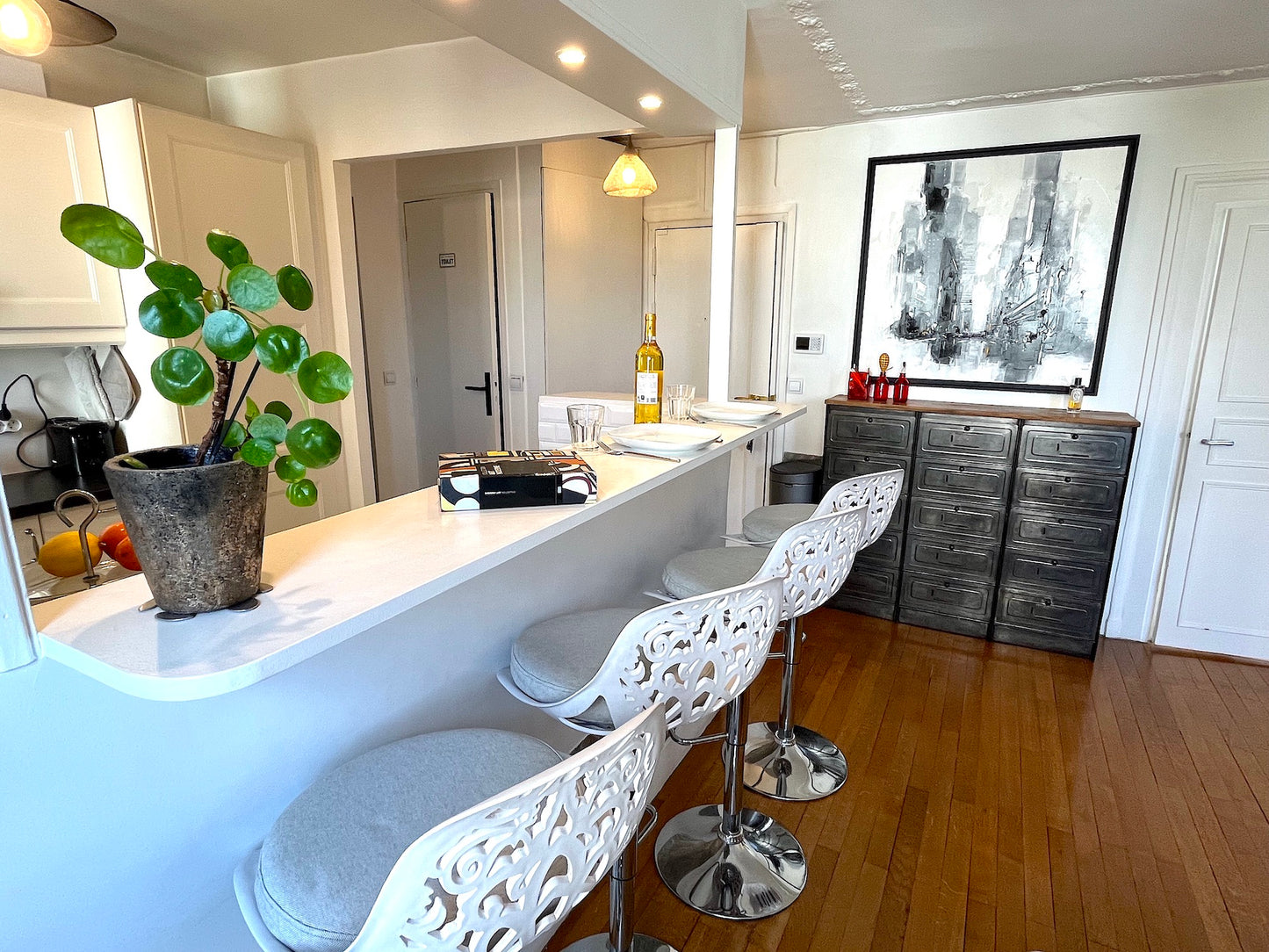 The Ladies' apartment