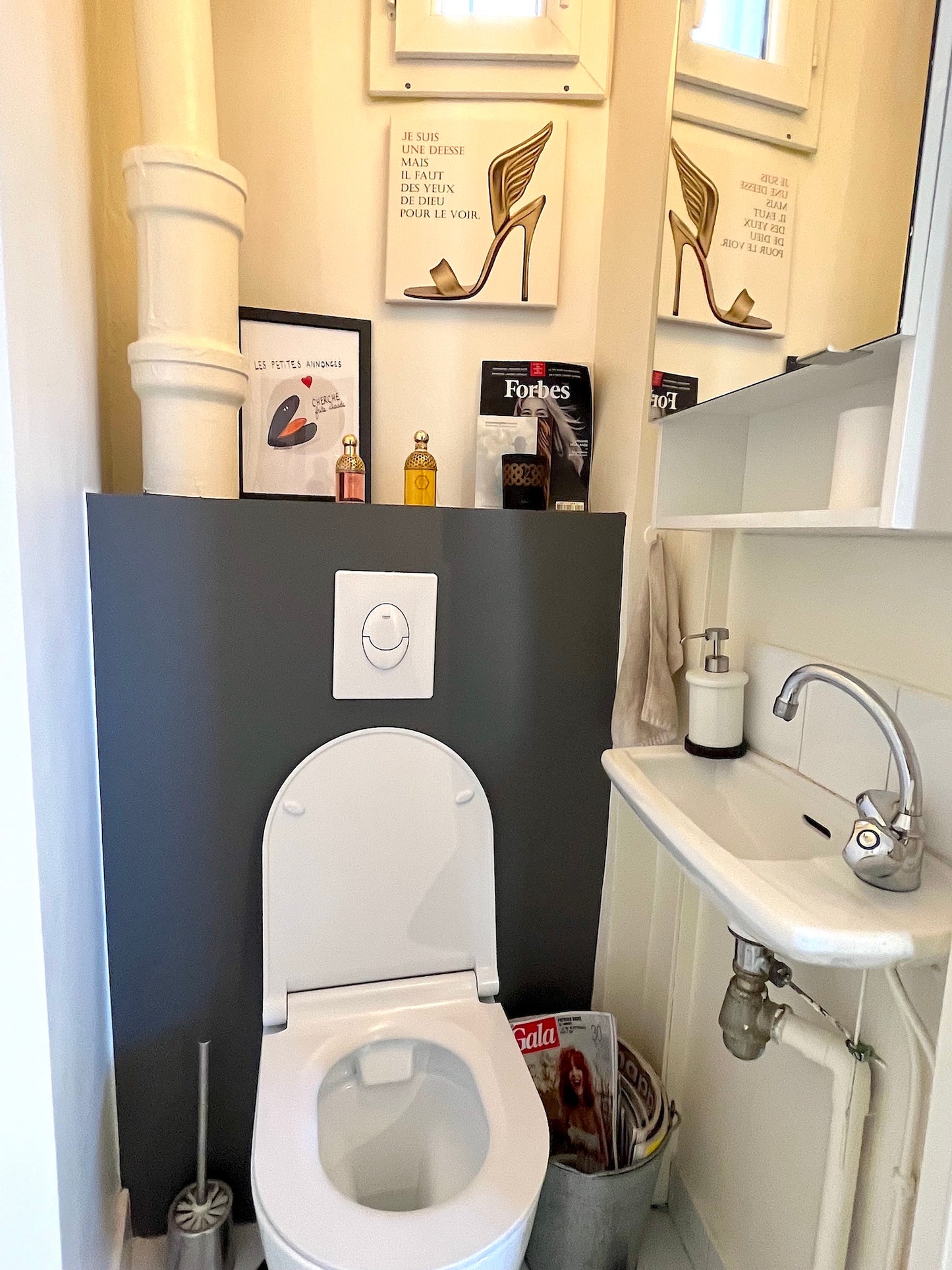 The Ladies' apartment