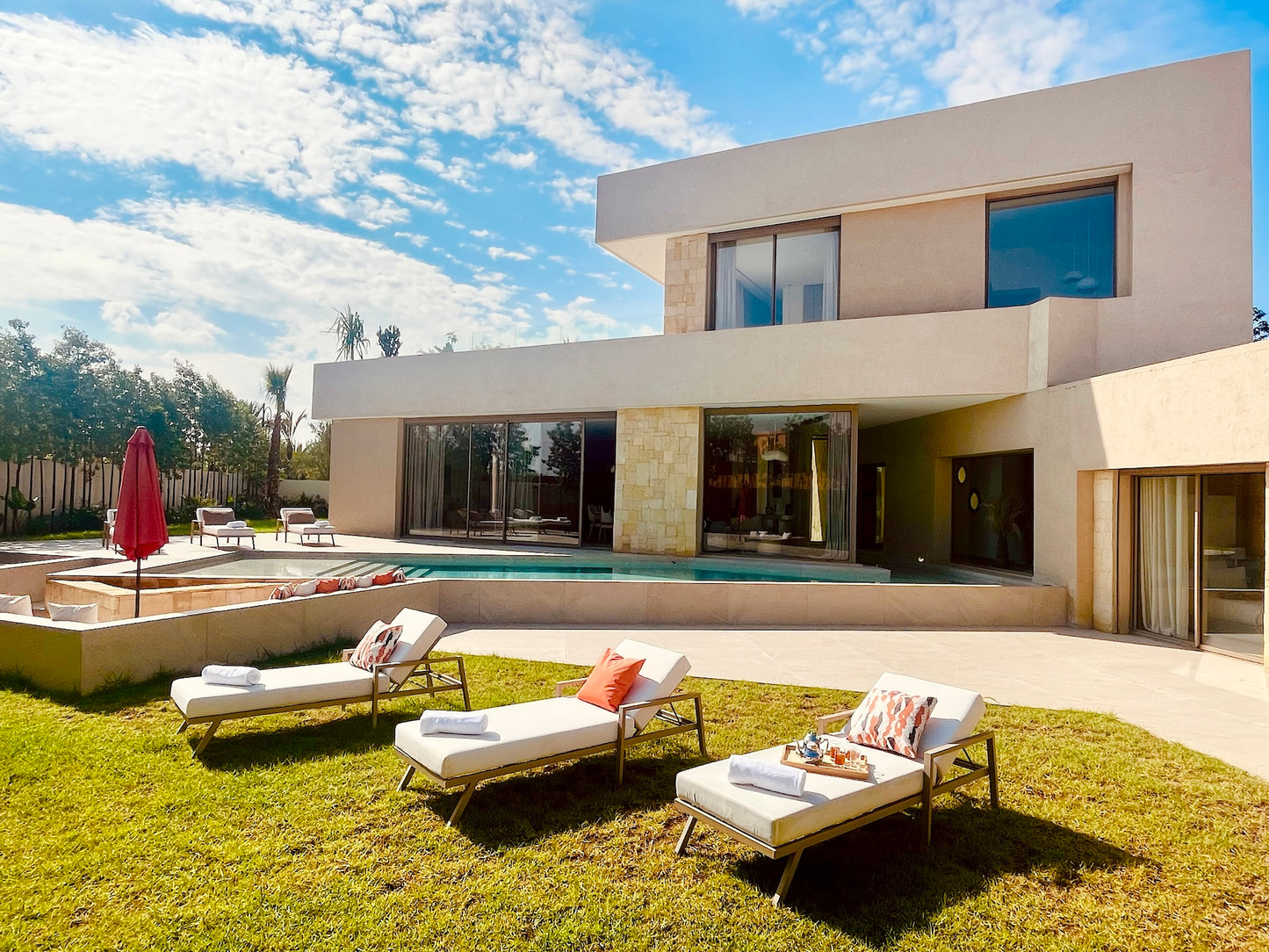 Villa Fay - 5 bedrooms - €1,100,000