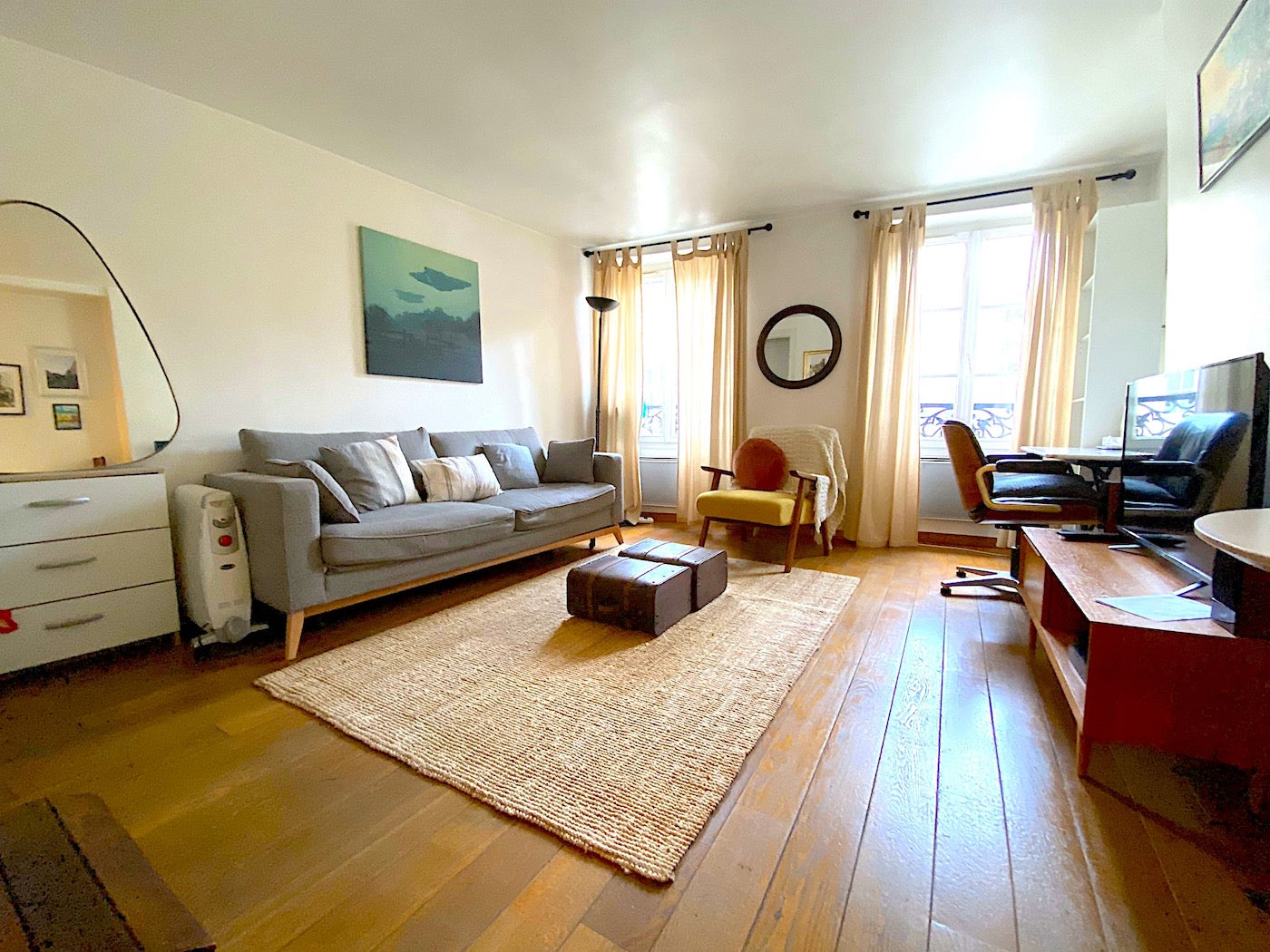 The Saint Eustache apartment