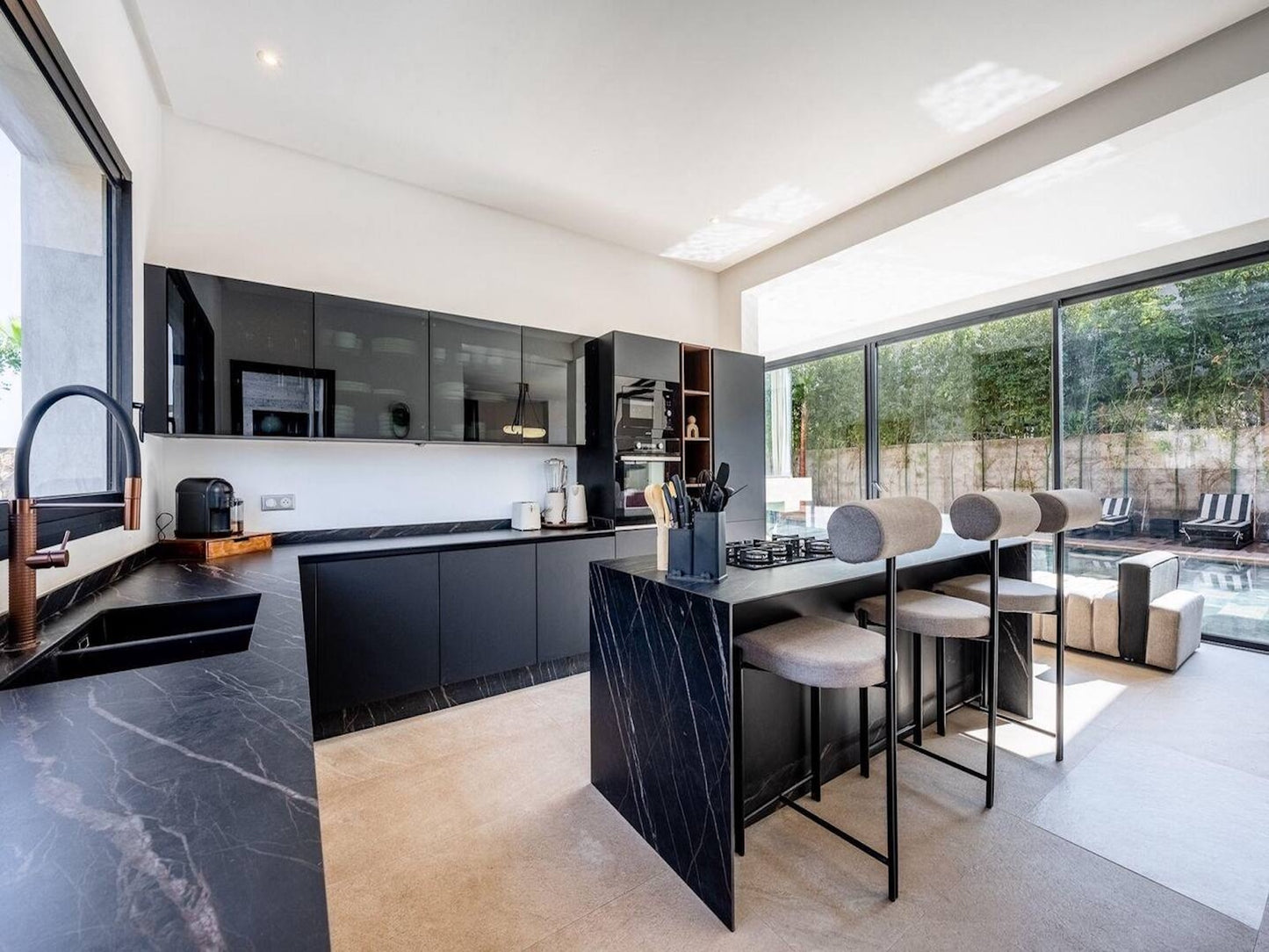 Palais Zahira + Palais Mahora