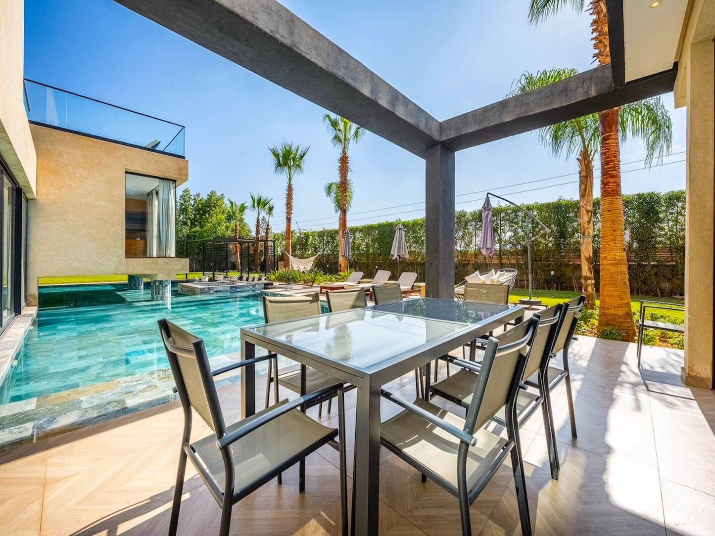 Palais Zahira + Palais Mahora