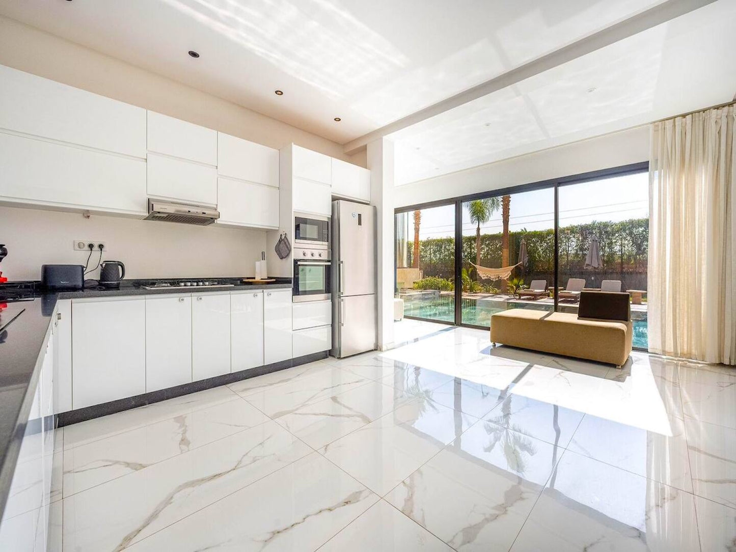 Palais Zahira + Palais Mahora