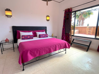 Debora Palace