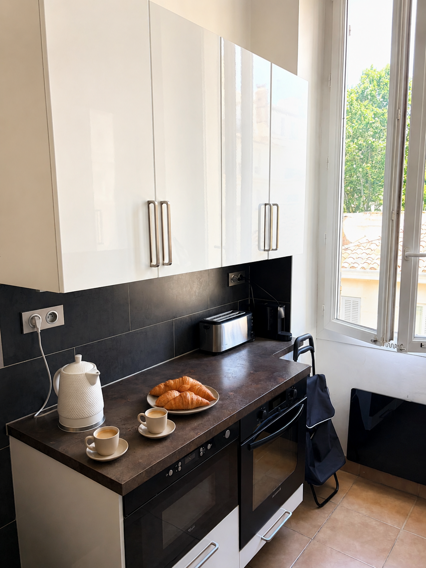 Marseille - l'appartement Consolat