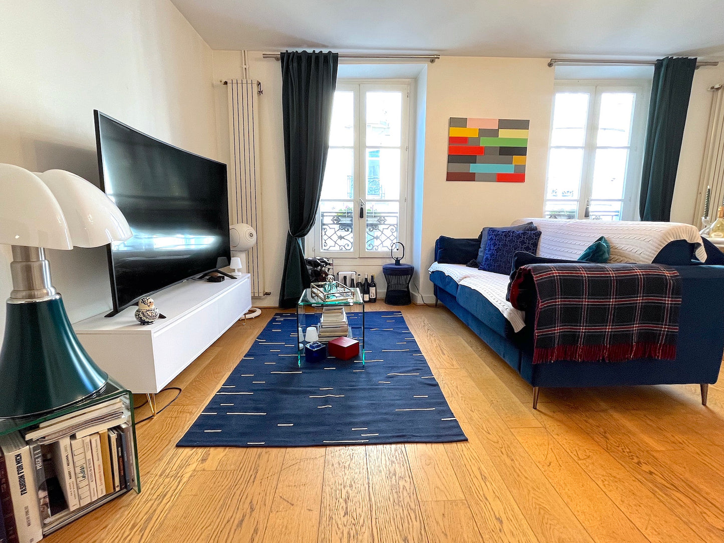 The Vavin apartment