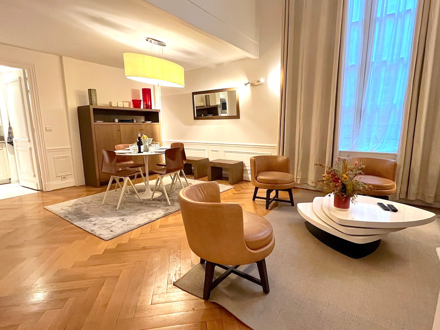 The Pierre Charron apartment