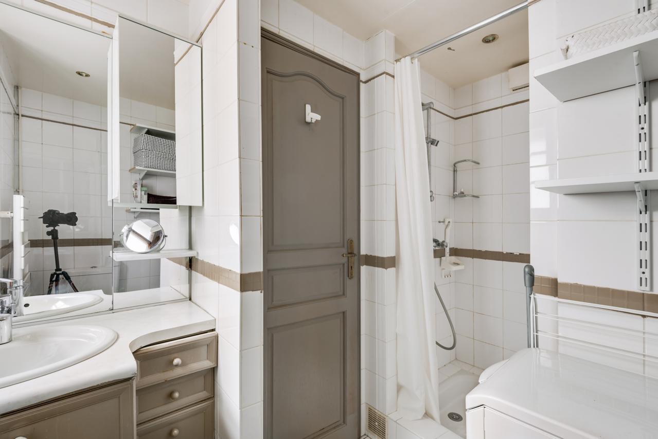 Guisarde - 1 chambre -  840 000 €