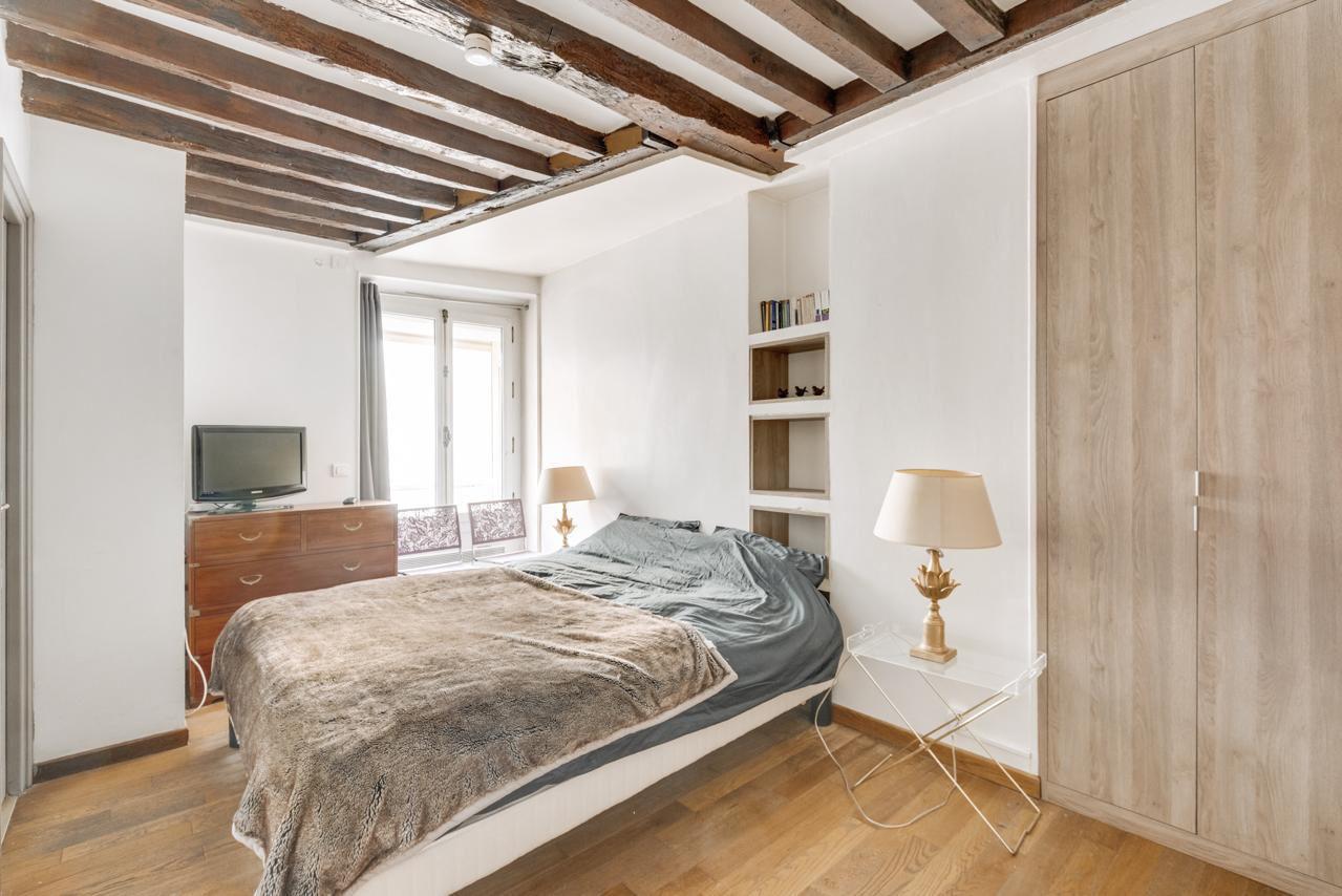 Guisarde - 1 chambre -  840 000 €