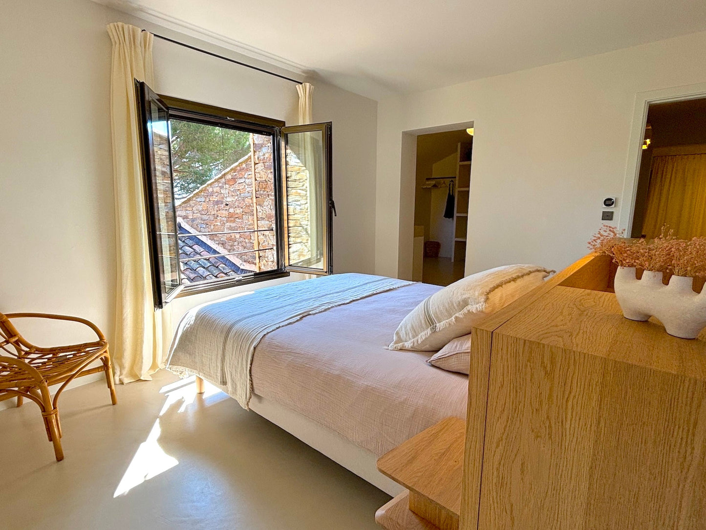 Bormes - les - Mimosas - Villa Bruyères - The French Concierge