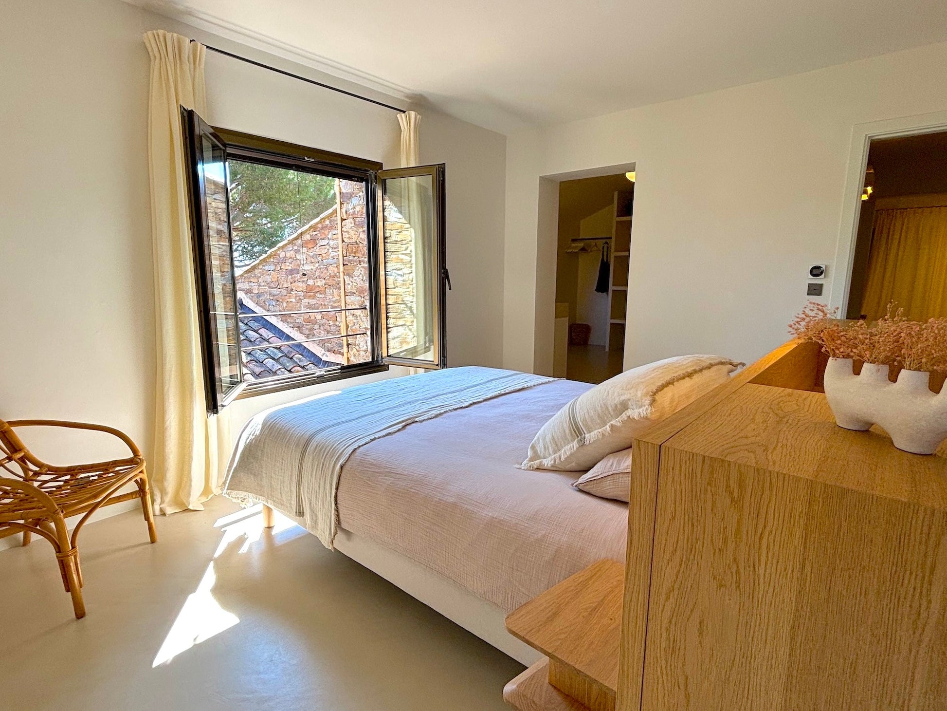 Bormes - les - Mimosas - Villa Bruyères - The French Concierge