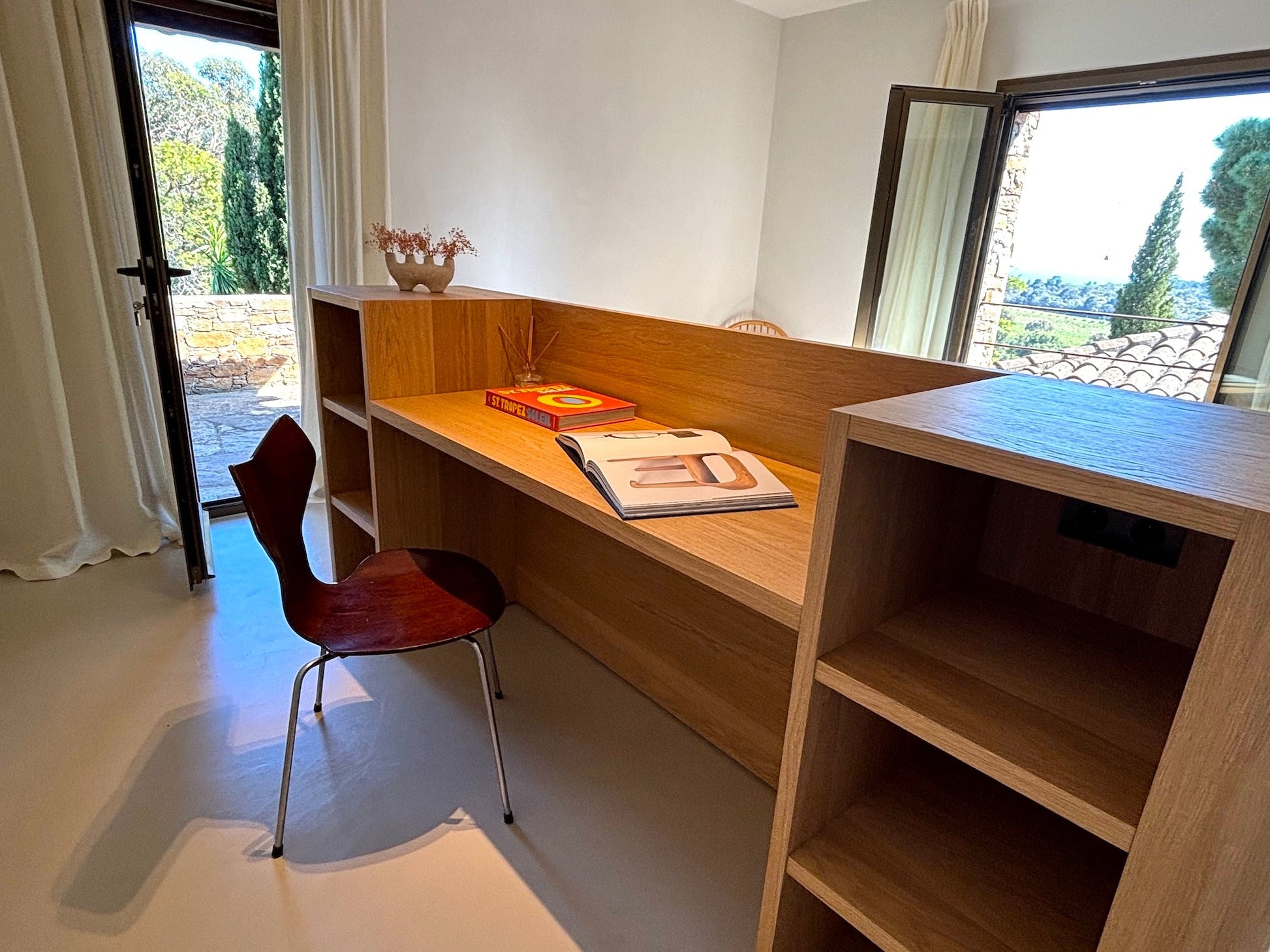 Bormes - les - Mimosas - Villa Bruyères - The French Concierge