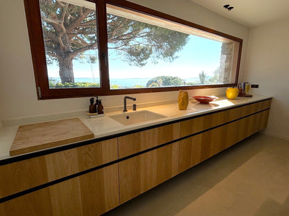 Bormes - les - Mimosas - Villa Bruyères - The French Concierge