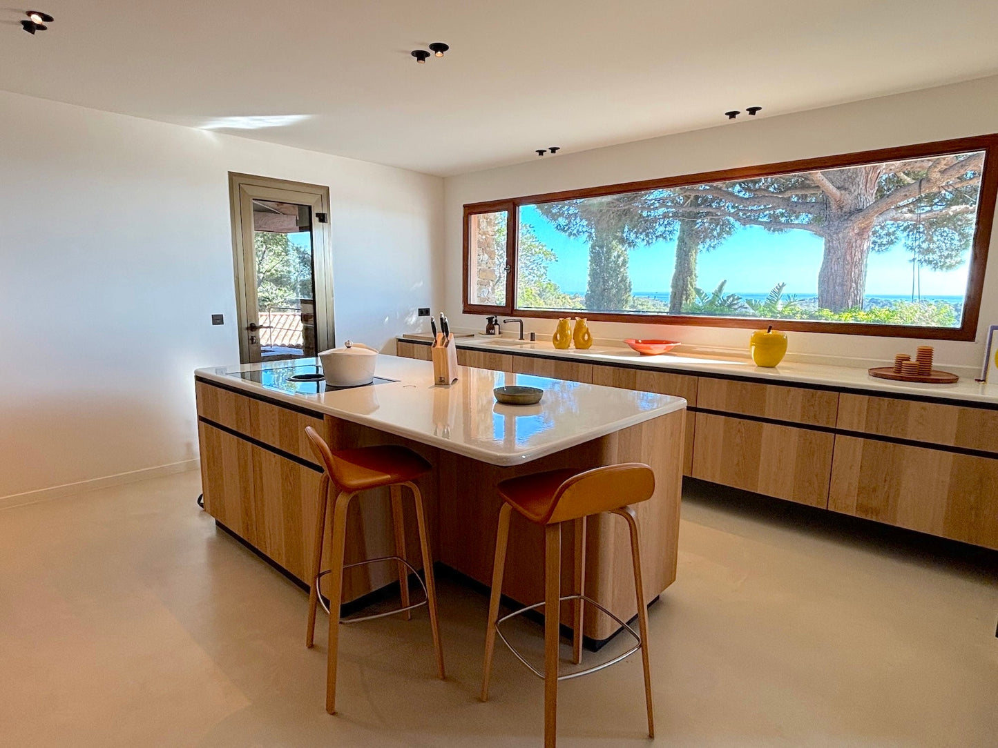 Bormes - les - Mimosas - Villa Bruyères - The French Concierge