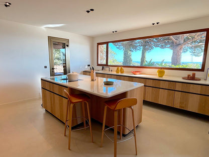 Bormes - les - Mimosas - Villa Bruyères - The French Concierge