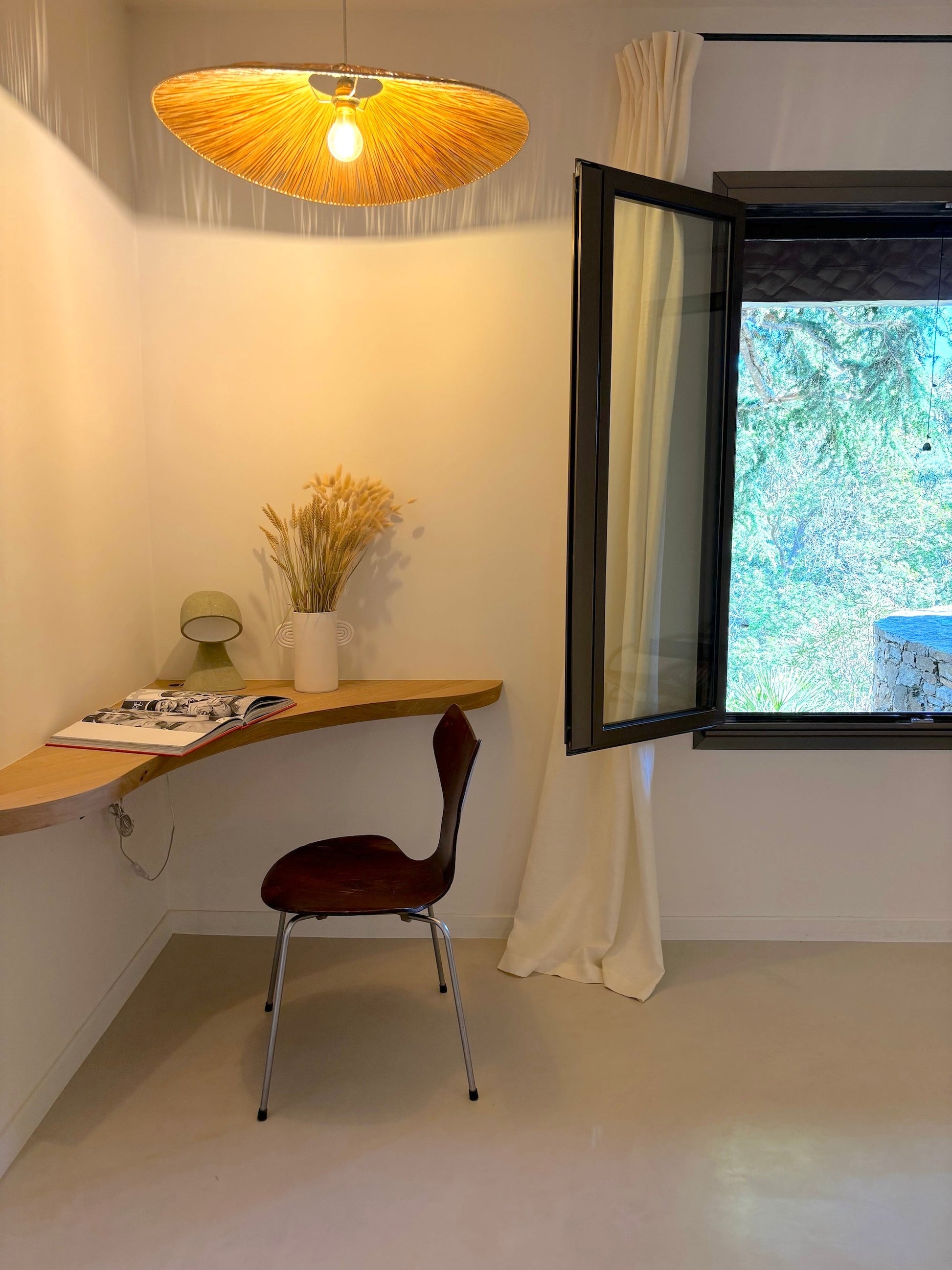 Bormes - les - Mimosas - Villa Bruyères - The French Concierge