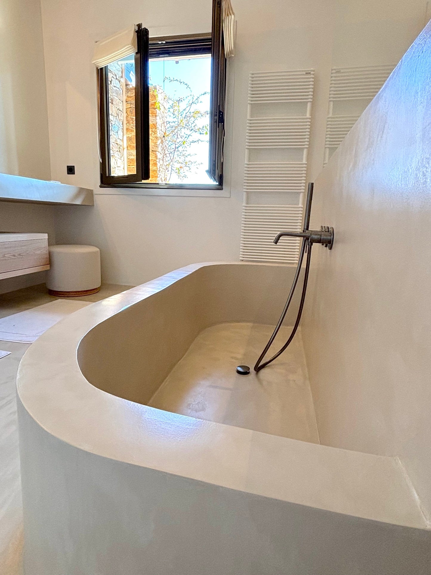 Bormes - les - Mimosas - Villa Bruyères - The French Concierge