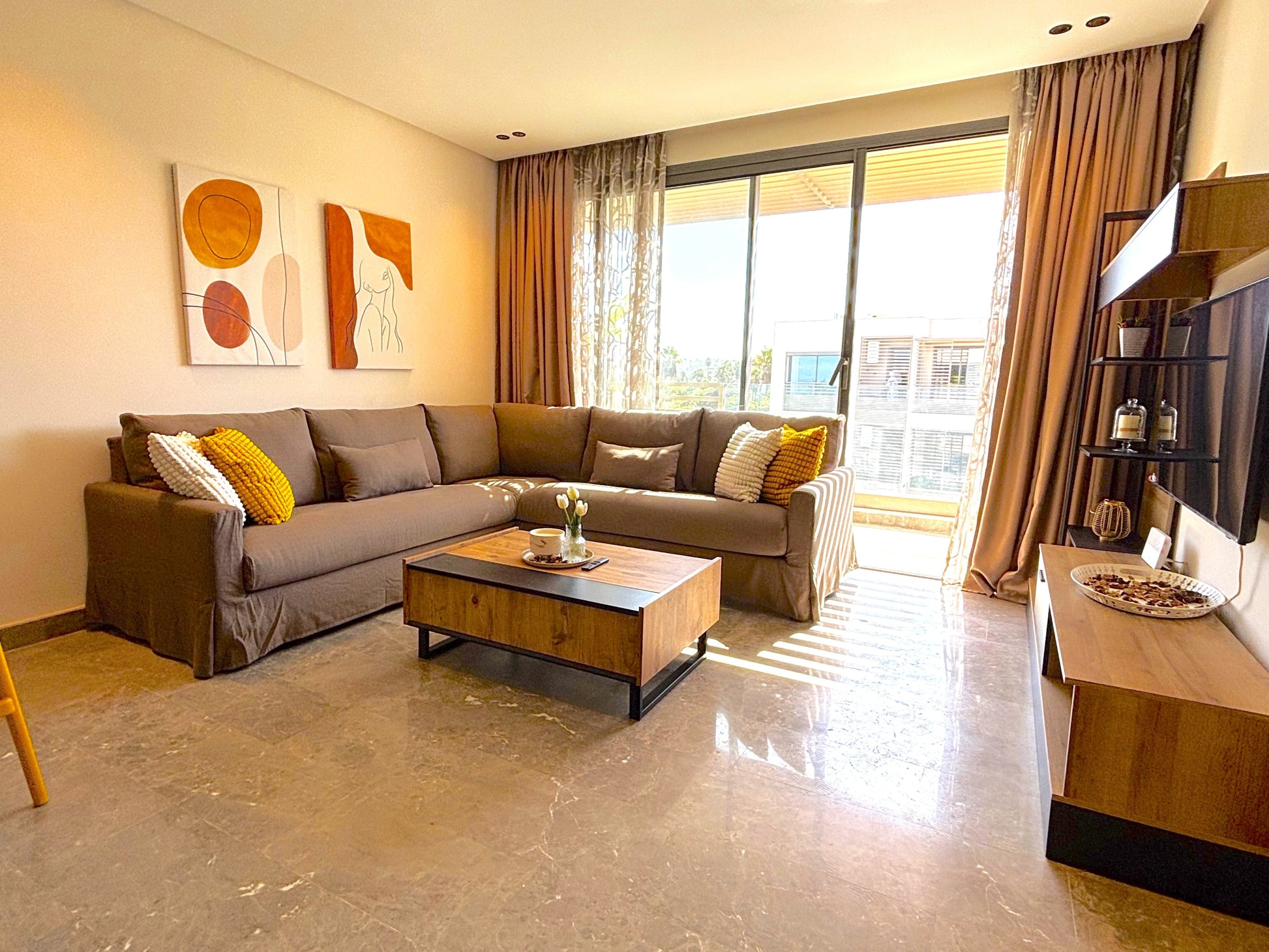 Casa Tina - The French Concierge