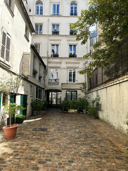 L'appartement du Luxembourg - The French Concierge