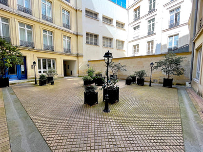 L'appartement Malesherbes - The French Concierge