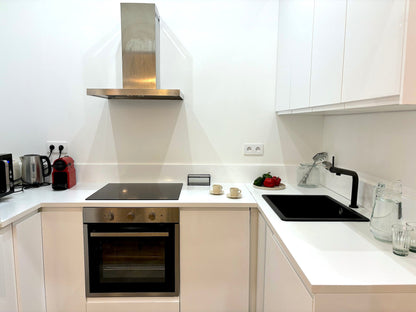 L'appartement Moliteuil - The French Concierge