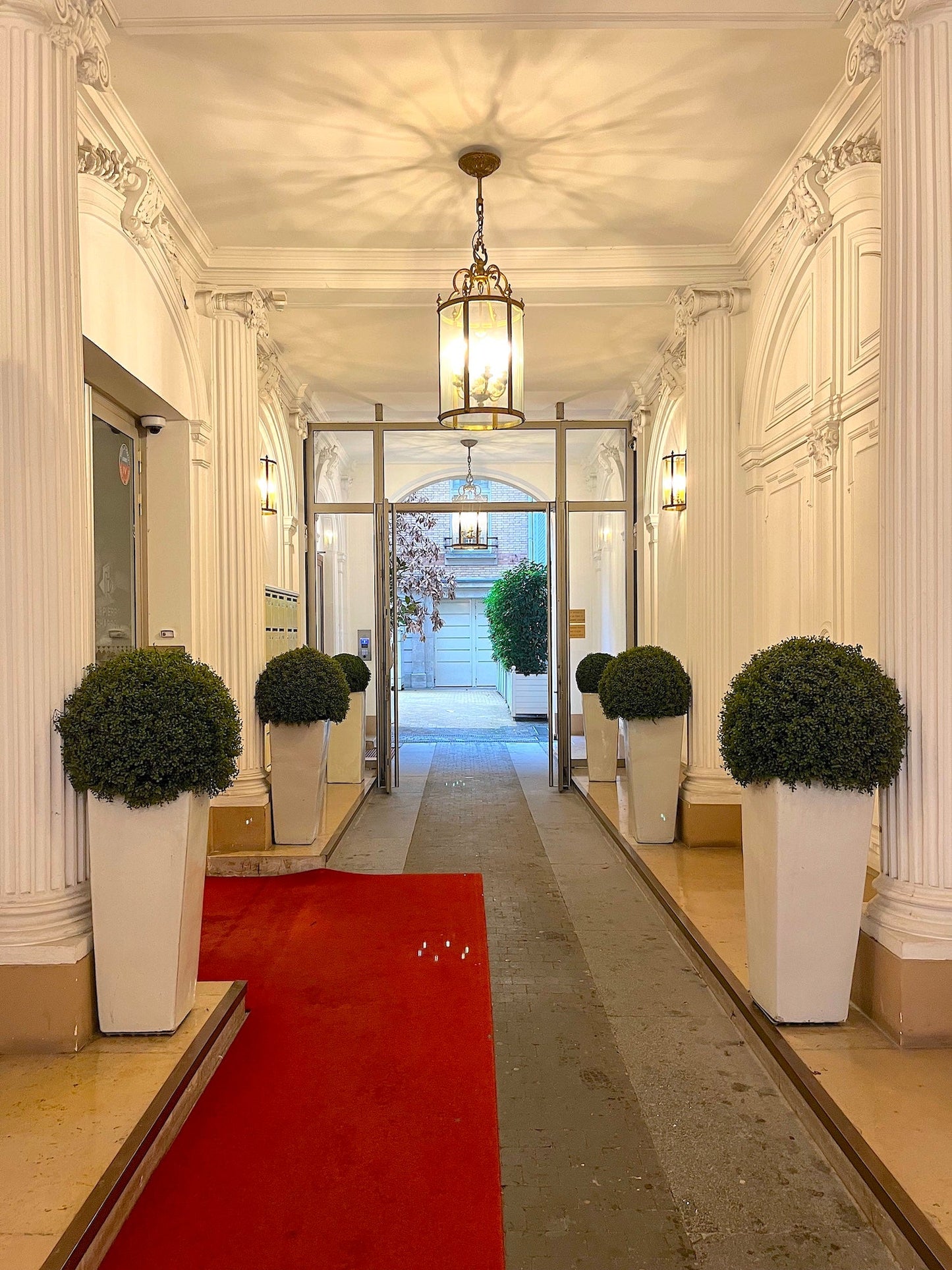 L'appartement Pierre Charron C - The French Concierge