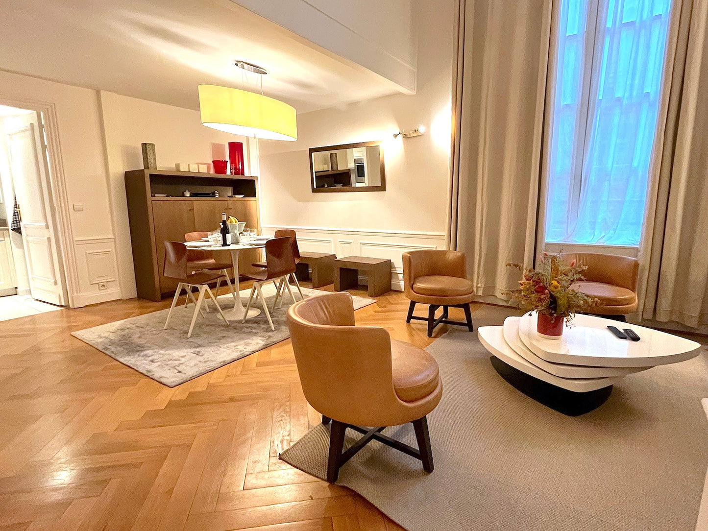 L'appartement Pierre Charron C - The French Concierge