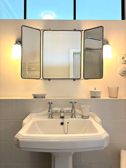 L'appartement Poulbot - The French Concierge