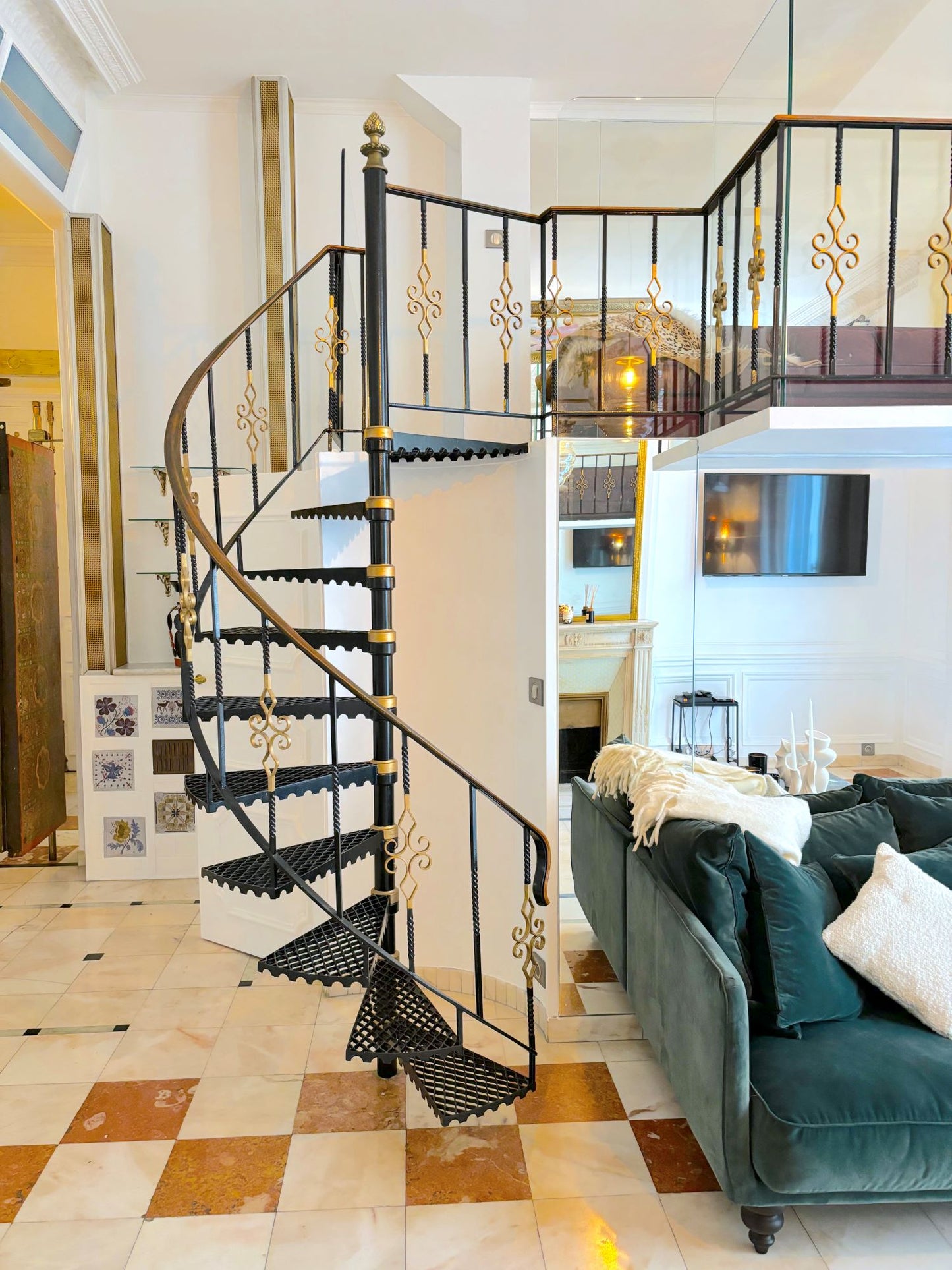 L'Appartement Vendome - The French Concierge
