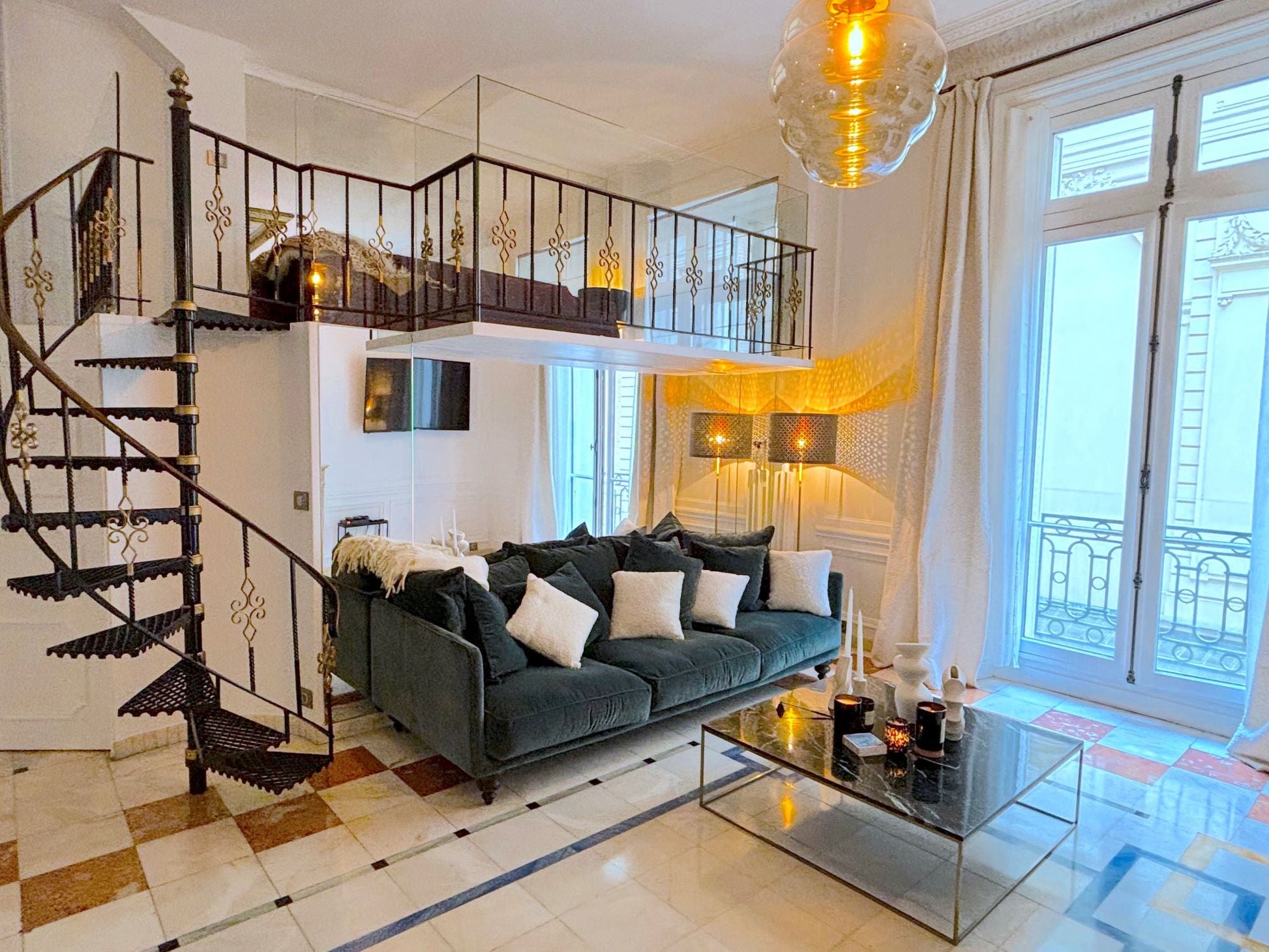 L'Appartement Vendome - The French Concierge
