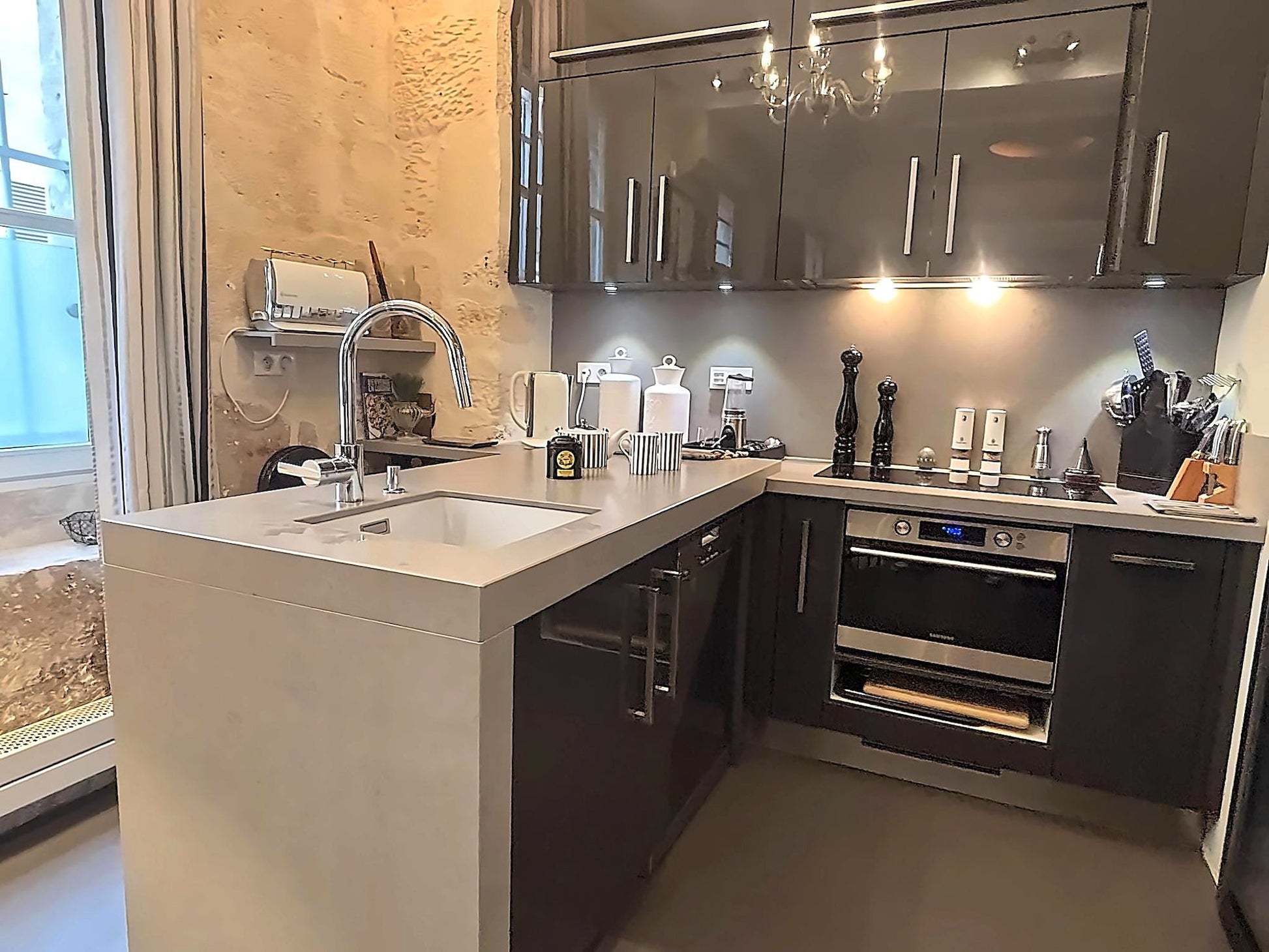Le Loft Villehardouin - 1 095 000 € - The French Concierge