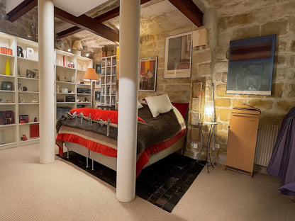Le Loft Villehardouin - 1 095 000 € - The French Concierge