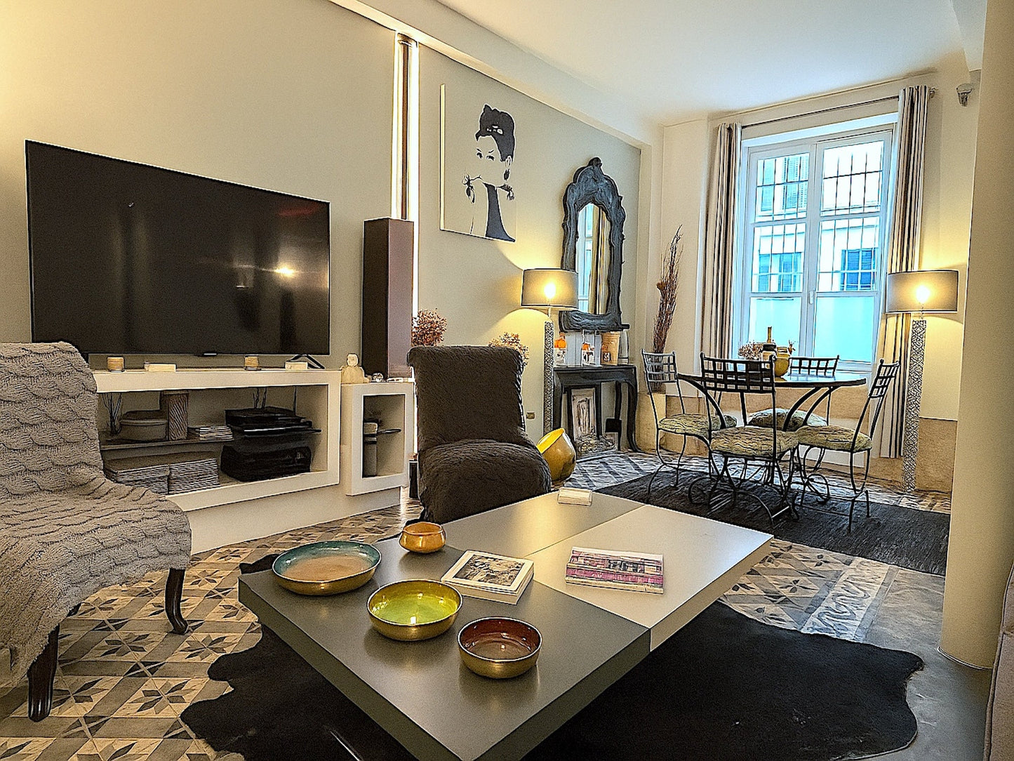 Le Loft Villehardouin - 1 095 000 € - The French Concierge