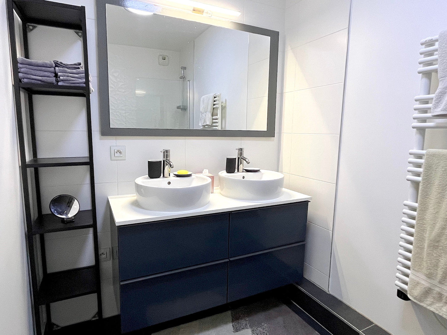 Le Penthouse de Levallois - The French Concierge