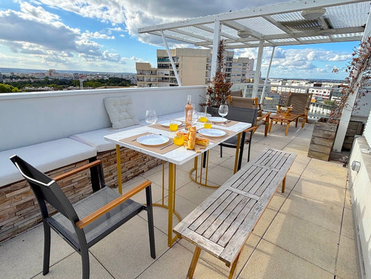 Le Penthouse Pesaro C - The French Concierge