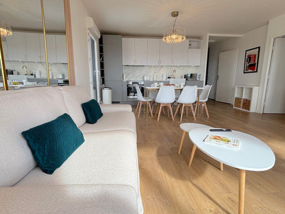 Le Penthouse Pesaro C - The French Concierge