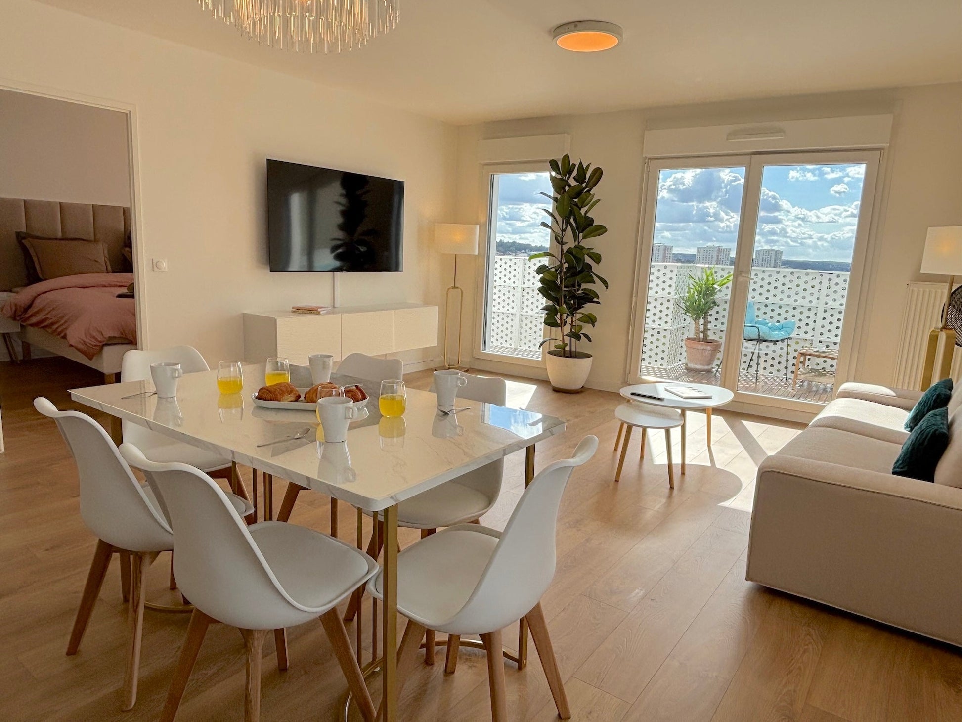 Le Penthouse Pesaro C - The French Concierge