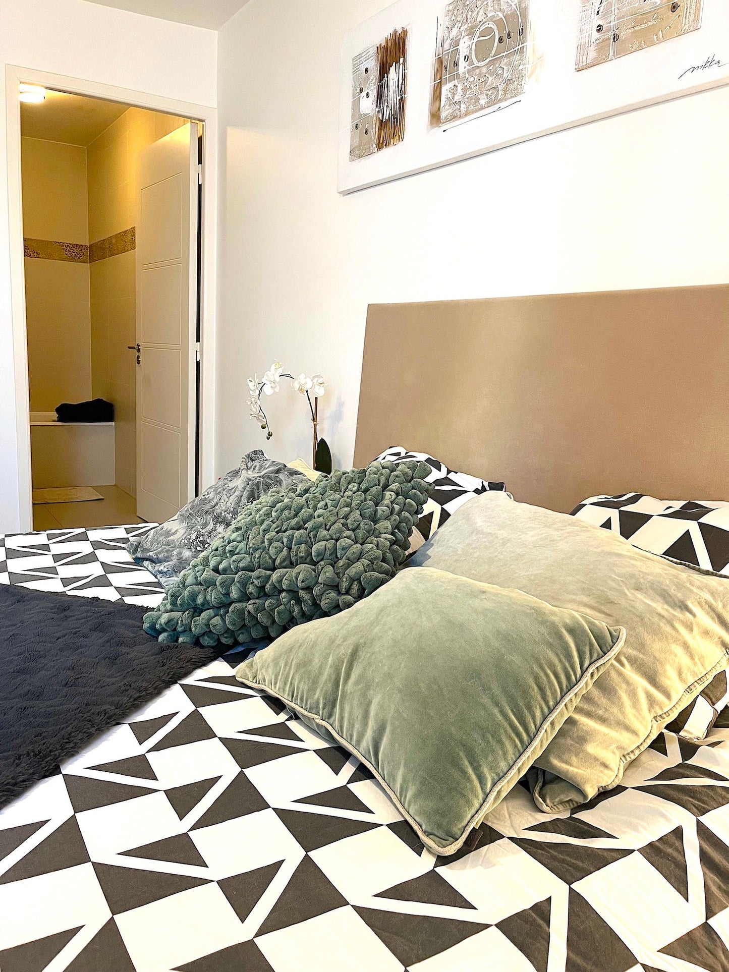 Le Penthouse Picquart - The French Concierge