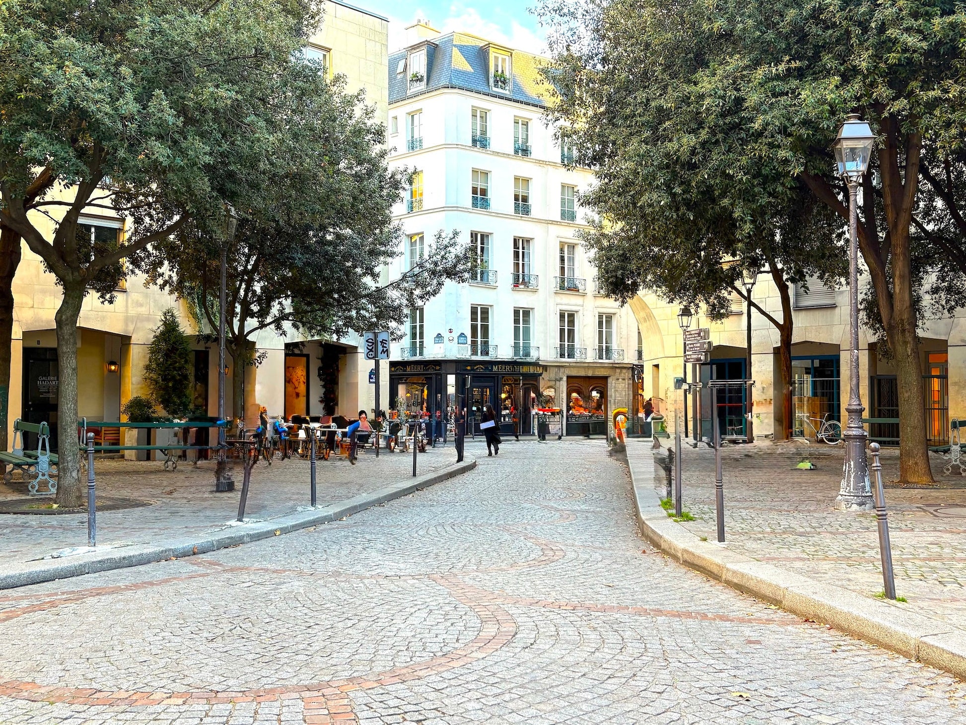 Le Penthouse Thorigny - The French Concierge