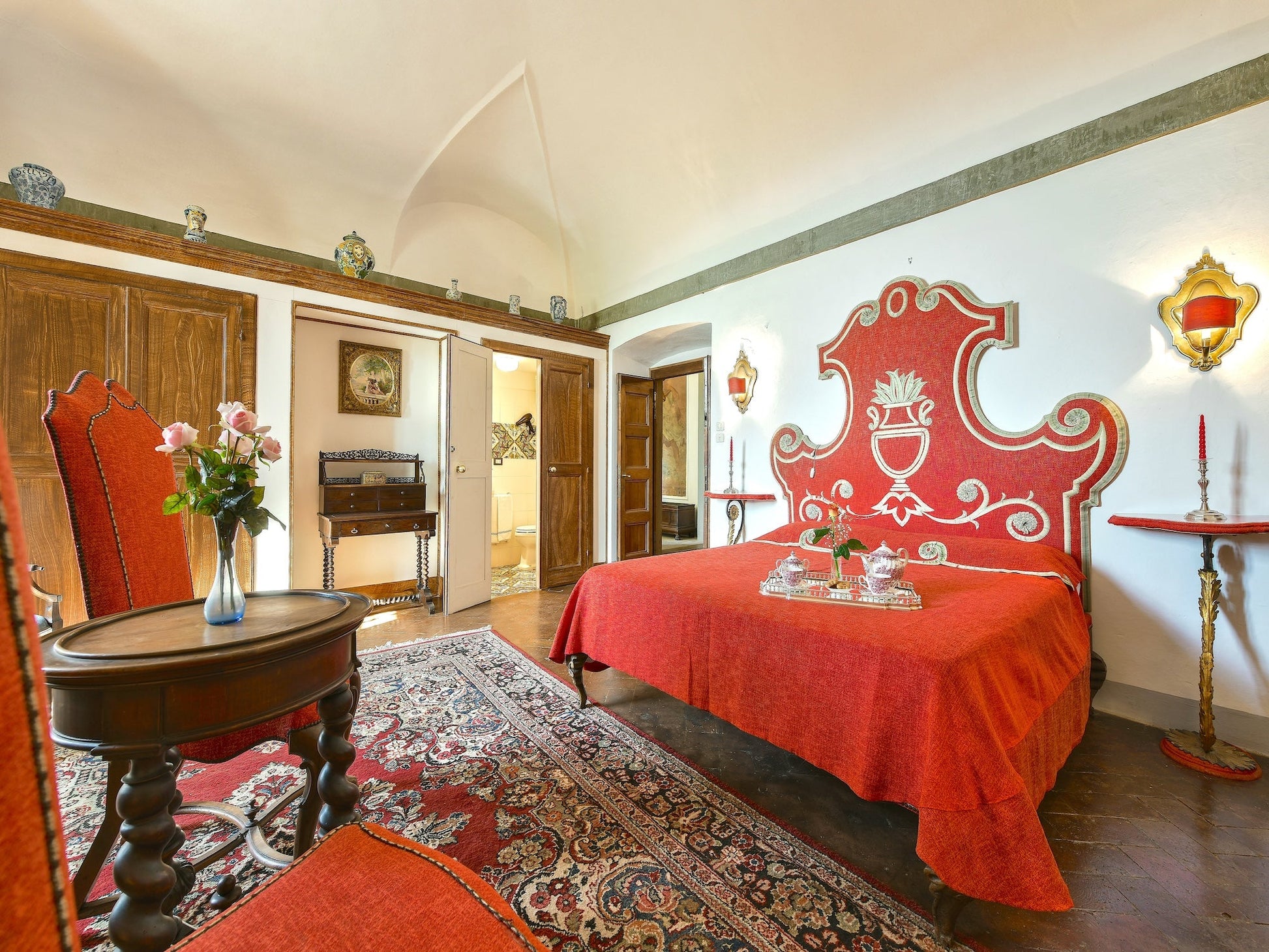 Montevettolini - Palazzo Vettolini - The French Concierge