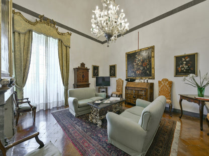 Montevettolini - Palazzo Vettolini - The French Concierge