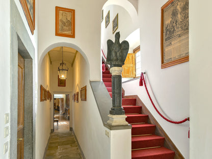 Montevettolini - Palazzo Vettolini - The French Concierge