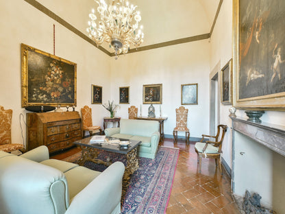 Montevettolini - Palazzo Vettolini - The French Concierge