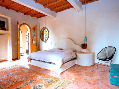 Palais Amon - The French Concierge