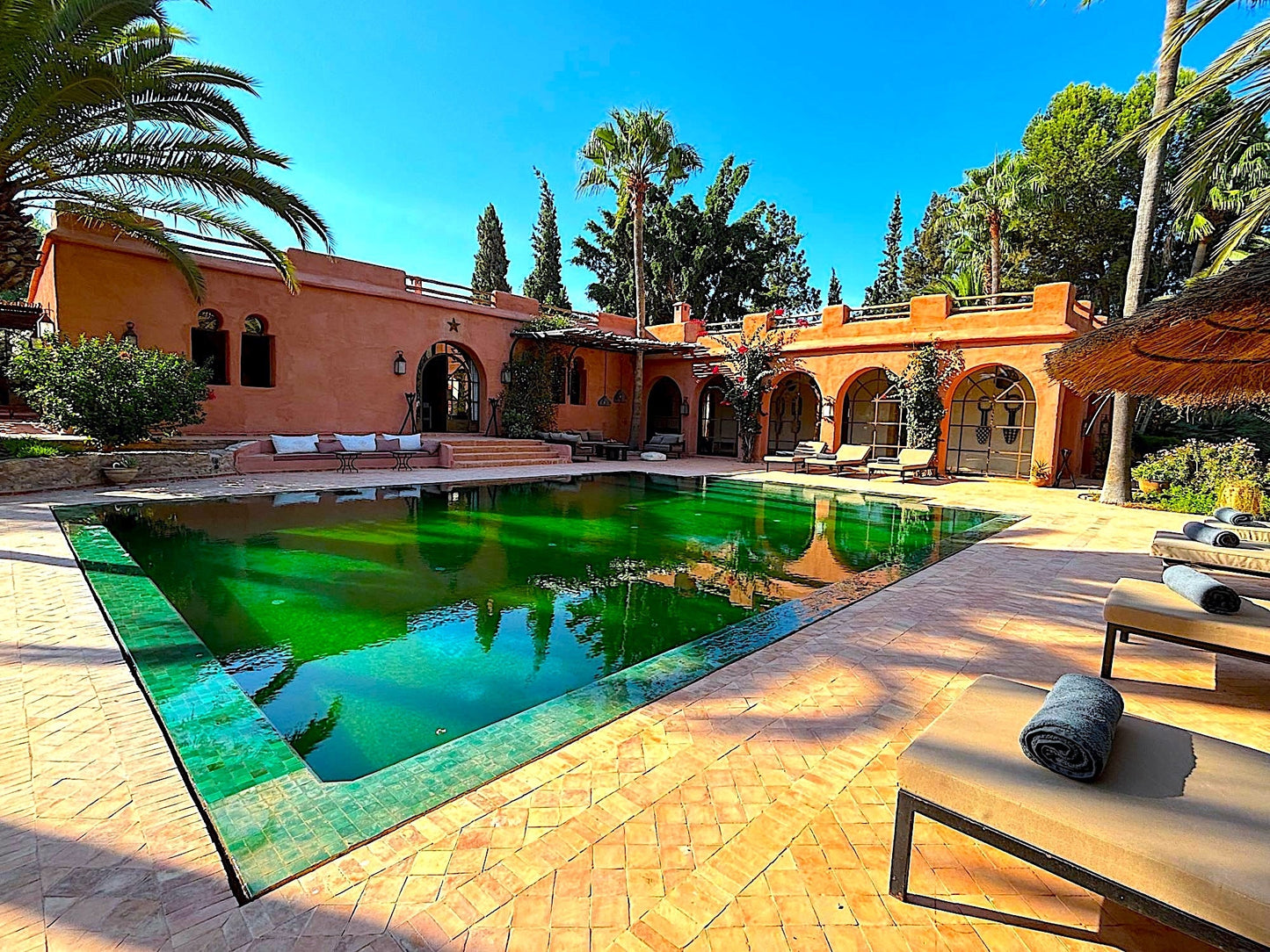 Palais Amon - The French Concierge