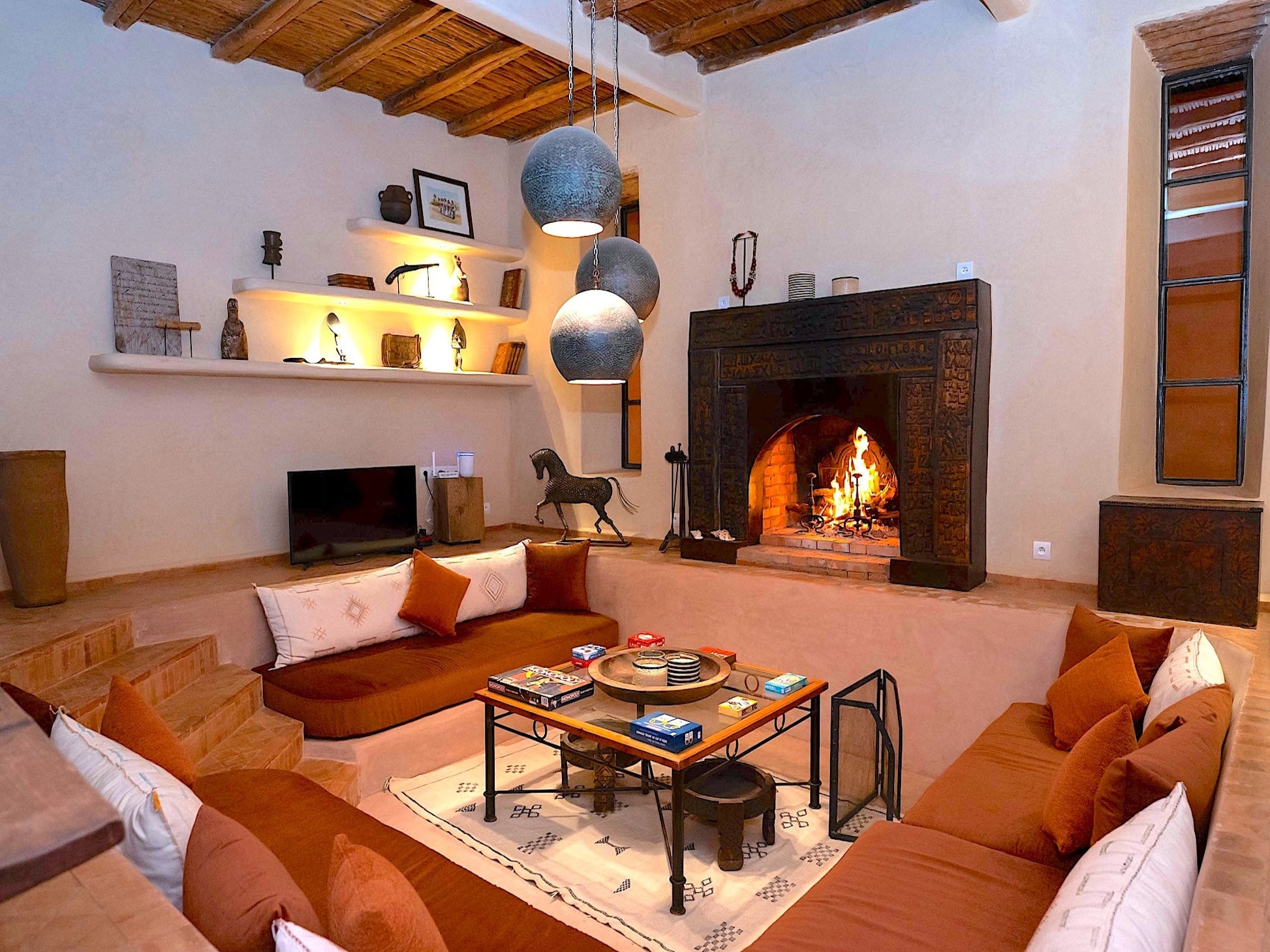 Palais Amon - The French Concierge