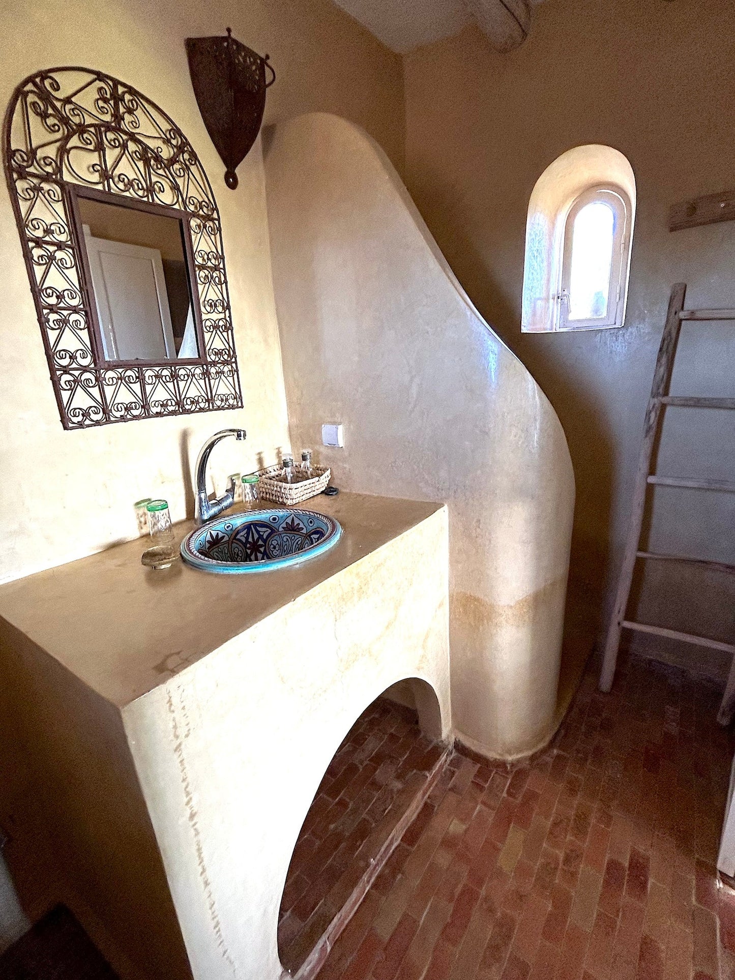 Palais Askar - The French Concierge