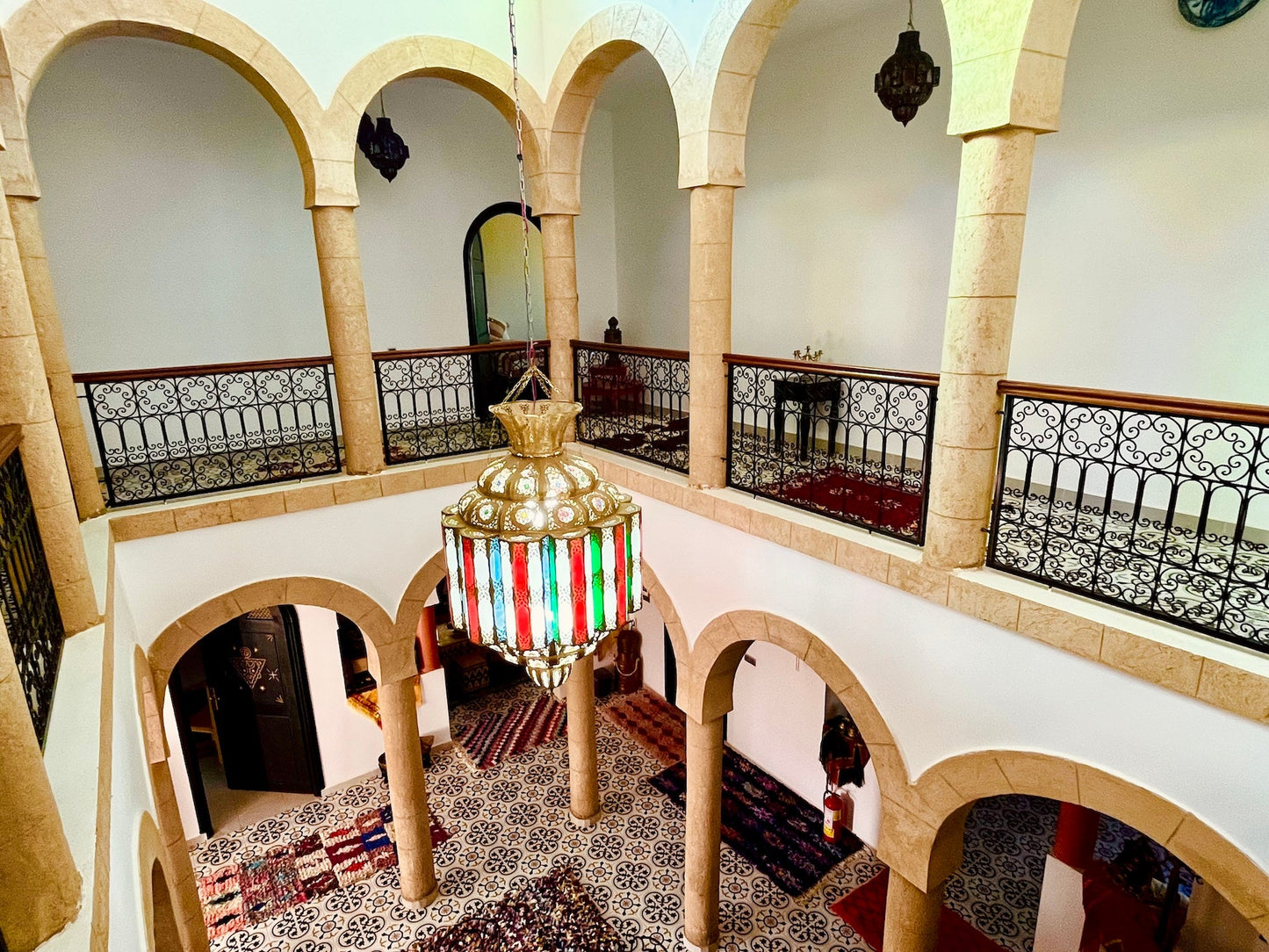 Palais Aya - The French Concierge